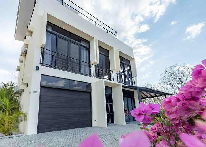 Casa Buena Vista With Incredible Ocean Views Villa